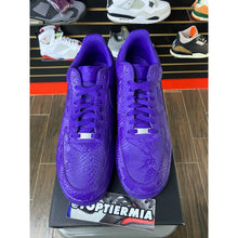 Load image into Gallery viewer, AIR FORCE 1 LOW KOBE BRYANT COURT PURPLE SZ 13 BRAND NEW