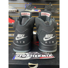 Load image into Gallery viewer, AIR JORDAN 5 BLACK METALLIC SZ 10.5