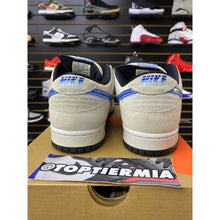 Load image into Gallery viewer, NIKE SB LOW TRUCK IT SZ 11