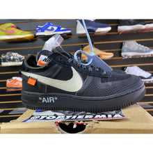 Load image into Gallery viewer, nike air force 1 low off white black 2018 sz 4