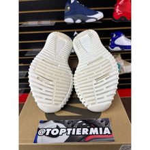 Load image into Gallery viewer, yeezy boost 350 turtle dove 2022 sz 9