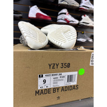 Load image into Gallery viewer, yeezy boost 350 turtle dove 2022 sz 9