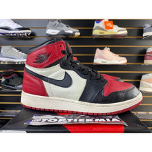 Load image into Gallery viewer, AIR JORDAN 1 HIGH BRED TOE (GS) SZ 6 2018