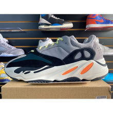 Load image into Gallery viewer, YEEZY 700 WAVE RUNNER SZ 14