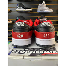 Load image into Gallery viewer, NIKE BY YOU SZ 10.5
