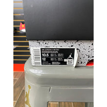 Load image into Gallery viewer, AIR JORDAN 4 FIRE RED SZ 10.5 BRAND NEW