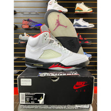 Load image into Gallery viewer, AIR JORDAN 5 FIRE RED SILVER TOUNGE SZ 12