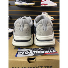 Load image into Gallery viewer, YEEZY 700 WAVERUNNER SZ 10.5