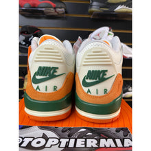 Load image into Gallery viewer, AIR JORDAN 3 SOLEFLY MIAMI SZ 4.5 BRAND NEW