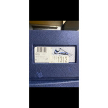 Load image into Gallery viewer, DIOR B22 BLUE WHITE NAVY SZ 43 / 10M