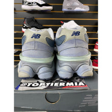 Load image into Gallery viewer, NEW BALANCE 9060 MOON DAZE 2023 SZ 11