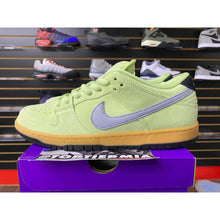 Load image into Gallery viewer, NIKE SB LOW VERDUGO MOUNTAIN SZ 10.5 BRAND NEW