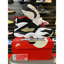 Load image into Gallery viewer, AIR DIAMOND TURF 49ERS SZ 10.5