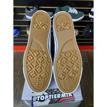 Load image into Gallery viewer, CONVERSE CONS CHUCK TAYLOR ALL STAR PRO SZ 10 BRAND NEW