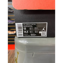 Load image into Gallery viewer, AIR JORDAN 12 PLAYOFFS 2022 SZ 13
