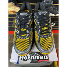 Load image into Gallery viewer, SAUCONY PROGRID OMNI 9 BLACK GOLD SZ 9 BRAND NEW