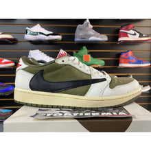 Load image into Gallery viewer, AIR JORDAN 1 X TRAVIS SCOTT OLIVE SZ 9