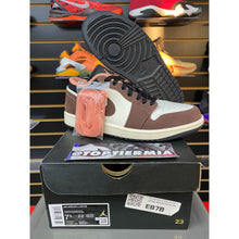 Load image into Gallery viewer, AJ 1 LOW MOCHA 2021 SZ 7.5
