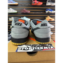 Load image into Gallery viewer, NIKE SB LOW COOL GREY 10.5 BRAND NEW