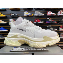 Load image into Gallery viewer, BALENCIAGA TRIPLE S WHITE BEIGE 2019 sz 43 / 10
