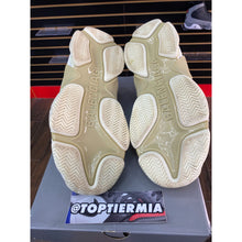 Load image into Gallery viewer, BALENCIAGA TRIPLE S WHITE BEIGE 2019 sz 43 / 10