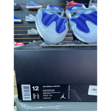 Load image into Gallery viewer, AIR JORDAN 11 SPACE JAM 2016 SZ 12 BRAND NEW
