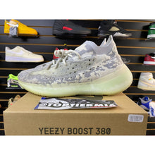 Load image into Gallery viewer, YEEZY 380 ALIEN SZ 10