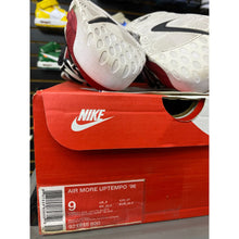 Load image into Gallery viewer, nike air moore uptempo bulls hoop pack sz 9