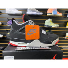 Load image into Gallery viewer, AIR JORDAN 4 BRED SZ 8