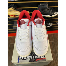 Load image into Gallery viewer, AIR JORDAN 2/3 WHITE VARSITY RED SZ 8.5 BRAND NEW