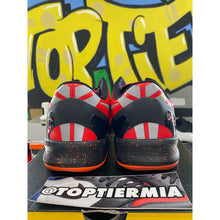 Load image into Gallery viewer, nike kobe 8 challenge red 2013 sz 11.5