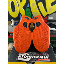 Load image into Gallery viewer, nike kobe 8 challenge red 2013 sz 11.5