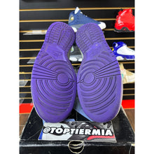 Load image into Gallery viewer, nike sb dunk high dinosaur jr sz 12