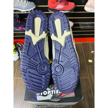 Load image into Gallery viewer, NEW BALANCE 650R AIME LEON DORE WHITE NAVY SZ 11 BRAND NEW