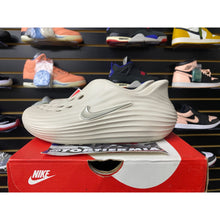 Load image into Gallery viewer, NIKE REACTX REJUVEN8 LIGHT OREWOOD BROWN SZ 6 BRAND NEW
