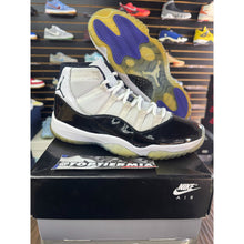 Load image into Gallery viewer, AIR JORDAN 11 CONCORD 2018 SZ 9.5