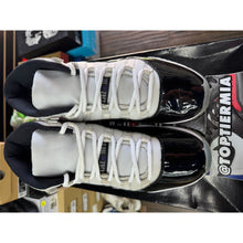 Load image into Gallery viewer, AIR JORDAN 11 CONCORD 2018 SZ 9.5