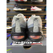 Load image into Gallery viewer, NIKE AIR MAX 95 BRIGHT MANDARIN SZ 13 BRAND NEW