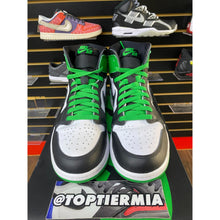 Load image into Gallery viewer, air jordan 1 high lucky green sz 8.5