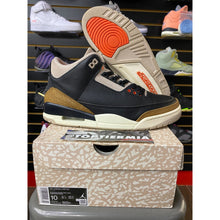 Load image into Gallery viewer, AIR JORDAN 3 DESERT ELEPHANT SZ 10