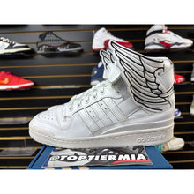 Load image into Gallery viewer, ADIDAS FORUM HI WINGS 4.0 JEREMY SCOTT WHITE BLACK sz 7.5