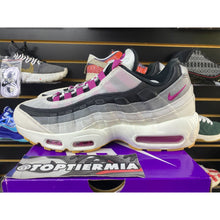 Load image into Gallery viewer, AIR MAX 95 X SB CACTUS FLOWER SZ 10.5 BRAND NEW