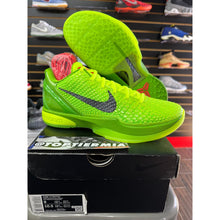 Load image into Gallery viewer, KOBE 6 PROTRO GRINCH 2020 SZ 9 BRAND NEW