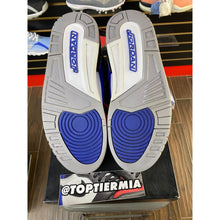 Load image into Gallery viewer, AIR JORDAN 3 VARSITY ROYAL CEMENT SZ 10