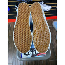 Load image into Gallery viewer, VANS OLD SKOOL X THE SIMPSONS MOES TAVERN SZ 13