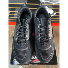 Load image into Gallery viewer, AIR JORDAN TRUNNER BLACK CAT SZ 9