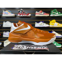 Load image into Gallery viewer, nike kd 4 texas longhorns sz 8