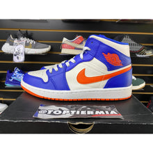 Load image into Gallery viewer, AIR JORDAN 1 MID KNICKS SZ 9