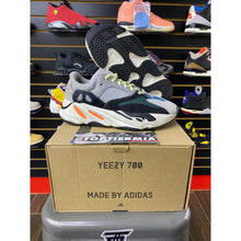 Load image into Gallery viewer, YEEZY 700 WAVERUNNER SZ 5