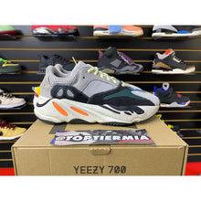Load image into Gallery viewer, YEEZY 700 WAVERUNNER SZ 5